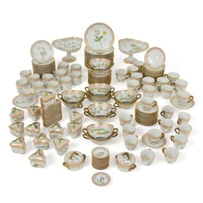  Royal Copenhagen 148 Piece Royal Copenhagen Flora Danica Part Dessert Service By Royal Copenhagen