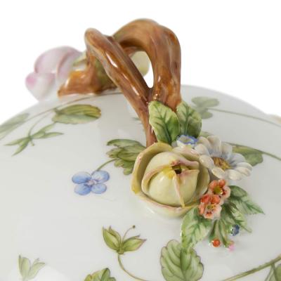  Royal Copenhagen Pair of Royal Copenhagen Flora Danica Porcelain Tureens with Stands