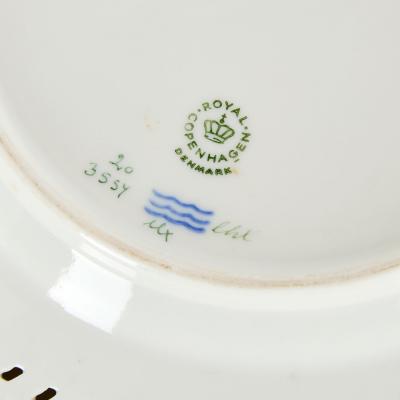  Royal Copenhagen Set of Twelve Royal Copenhagen Flora Danica Dessert Plates