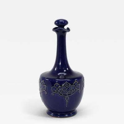  Royal Doulton Royal Doulton An Arts Crafts Beefeater Gin Advertising Decanter Stopper