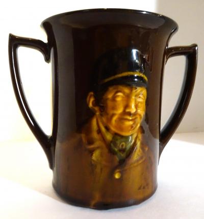  Royal Doulton Royal Doulton Kingsware Huntsman and Foxhounds Loving Cup