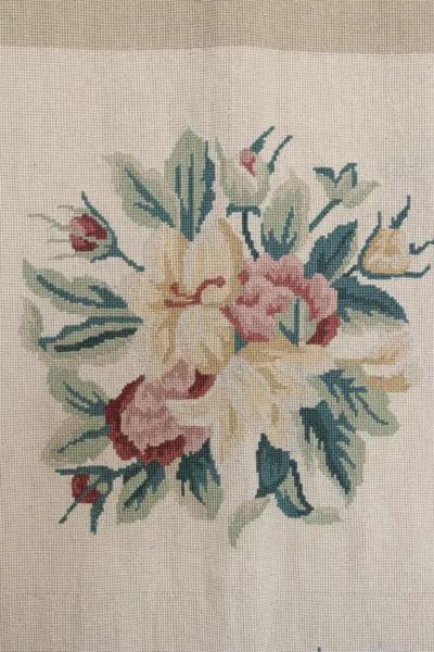  Royal Manufacture of Aubusson French 19th Century Aubusson Wall Tapestry with Pink and Cream Floral D cor