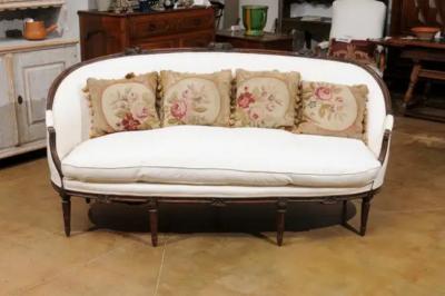  Royal Manufacture of Aubusson French 19th Century Aubusson Woven Tapestry Pillow with Roses and Tassels