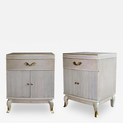  Rway Furniture Co Solid Pair of Cerused Oak Bowfront Bedside Cabinets by Rway Furniture