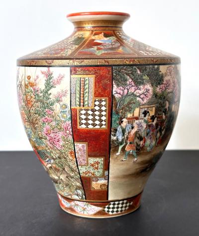  Ryozan Fine Japanese Satsuma Vase by Ryozan Okamoto for Yasuda Company Meiji Period