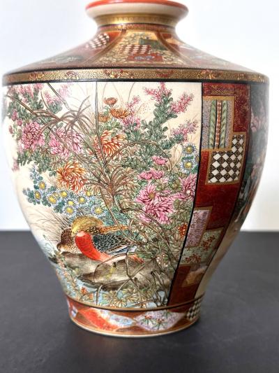  Ryozan Fine Japanese Satsuma Vase by Ryozan Okamoto for Yasuda Company Meiji Period