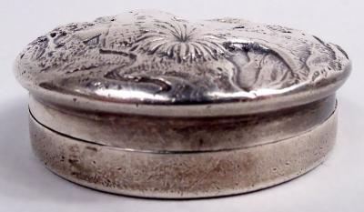  S Kirk Son Inc Antique Kirk Baltimore Sterling Silver Pillbox with Pastoral Scene