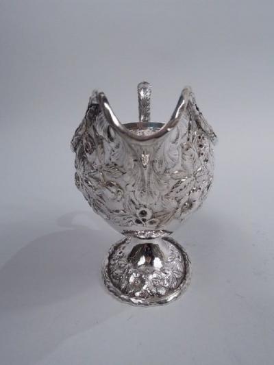 S Kirk Son Inc Kirk Edwardian Baltimore Repousse Sterling Silver Gravy Boat