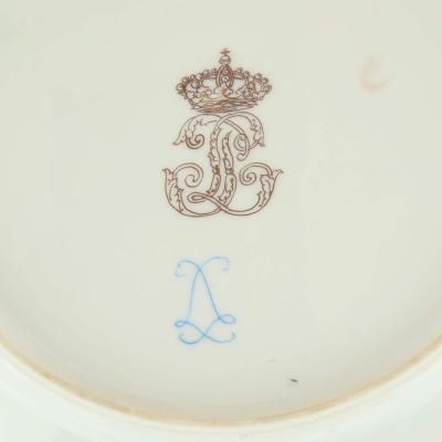  S vres Porcelain Manufacture Nationale de S vres Large antique French S vres style porcelain dessert service with a travel case