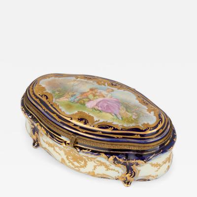  S vres Porcelain Manufacture Nationale de S vres S vres Style Gilt and Hand Painted Porcelain Casket