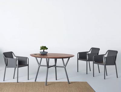  SIMONINI Minimal Style Round Tables in Metal and Solid Wood