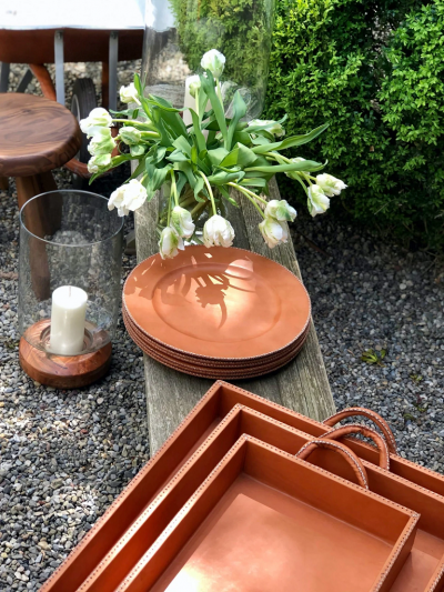  SOL Y LUNA NEST OF THREE LEATHER TRAYS