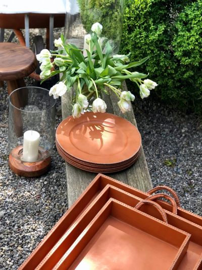  SOL Y LUNA NEST OF THREE LEATHER TRAYS