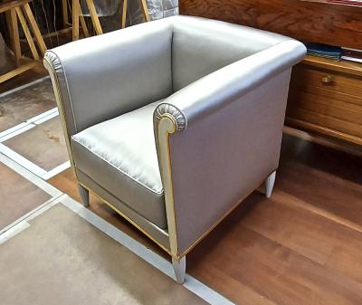 Saddier et Fils Maison Saddier refined early Art Deco pair of square chairs in satin silk