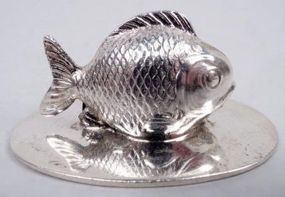  Sampson Mordan Co English Edwardian Sterling Silver Figural Fish Place Card Holders 1908
