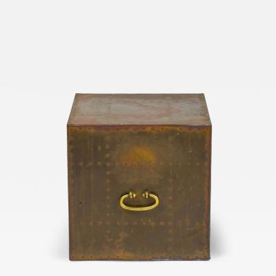  Sarreid Ltd Sarreid Ltd Spanish High Style Brass Studded Cube Occasional Table