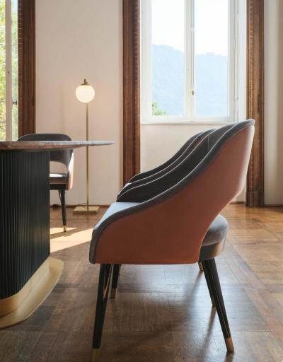  Scappini Embrace Chair