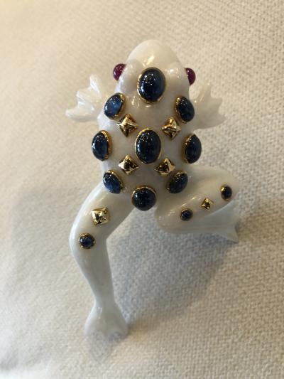  Seaman Schepps Large Seaman Schepps Gems set 18k Frog Brooch