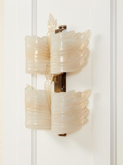  Seguso Seguso Vetri d Arte Rare Pair of Seguso Murano Glass Leaf Sconces with Hammered Brass Mounts