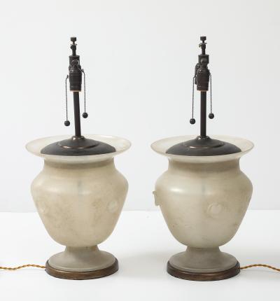  Seguso Seguso Vetri d Arte Seguso Ivory Scavo Murano Glass Urn Lamps