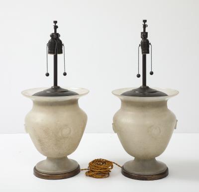  Seguso Seguso Vetri d Arte Seguso Ivory Scavo Murano Glass Urn Lamps