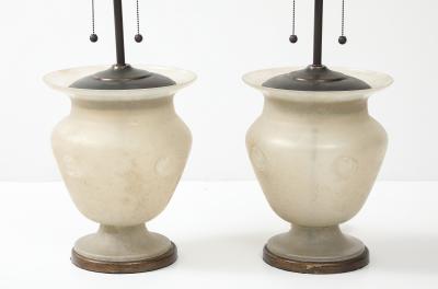  Seguso Seguso Vetri d Arte Seguso Ivory Scavo Murano Glass Urn Lamps