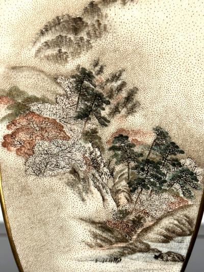 Seikozan Fine Japanese Satsuma Vase with Superb Decoration by Seikozan