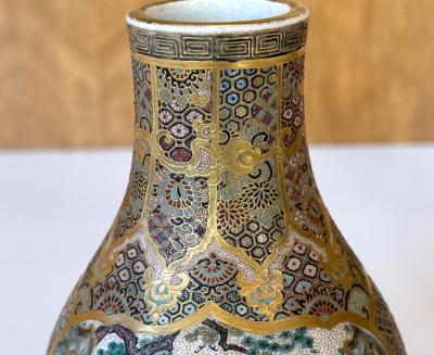  Seikozan Pair of Fine Miniature Satsuma Vase with Moriage Enamel Decoration by Seikozan
