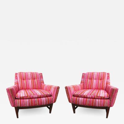  Selig Furniture Co Lovely Pair of Selig Mid Century Modern Walnut Lounge Chairs