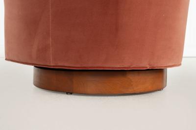 Selig Furniture Co Pair of Selig Swivel Lounge Chairs 1965