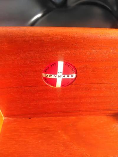  Selig Furniture Co Selig Furniture Scandinavian Teak Chest of Drawers