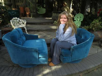  Selig Furniture Co Striking Pair of Selig Wide Barrel Back Swivel Lounge Chairs Mid Century Modern