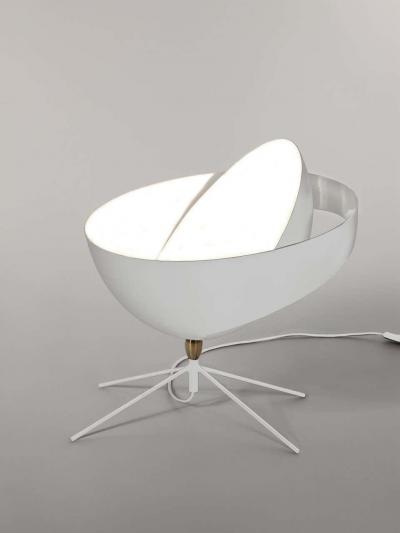 Serge Mouille USA Serge Mouille Saturn Table Lamp in Black