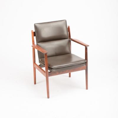  Sibast Furniture Co A set of twelve Mid Century Danish rosewood chairs with leather upholstery