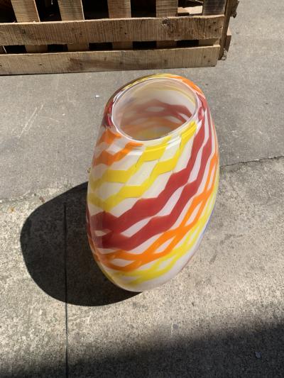 SimoEng Contemporary Vase in Milky White Murano Glass Attributed With Colored Reeds