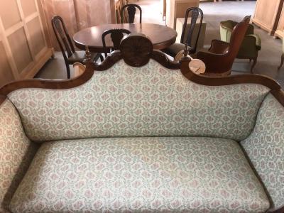  SimoEng Early 19th Century Antique Sofa in Hand Carved National Solid Walnut