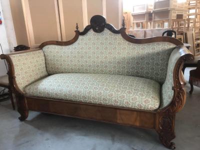  SimoEng Early 19th Century Antique Sofa in Hand Carved National Solid Walnut