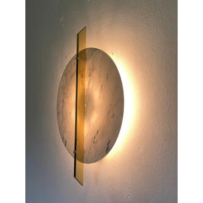  SimoEng Italian Wall Light in White Carrara Marble Disc and Brass Metal Frame by Simoeng