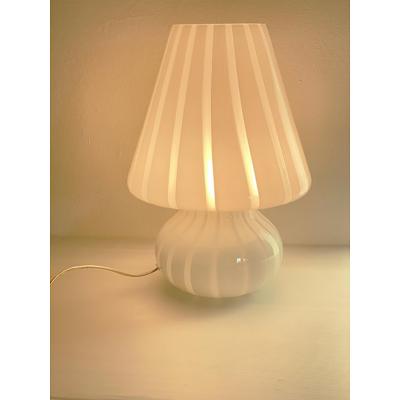  SimoEng Mid Century Modern Striped Milky White Fungo Murano Glass Style Table Lamp
