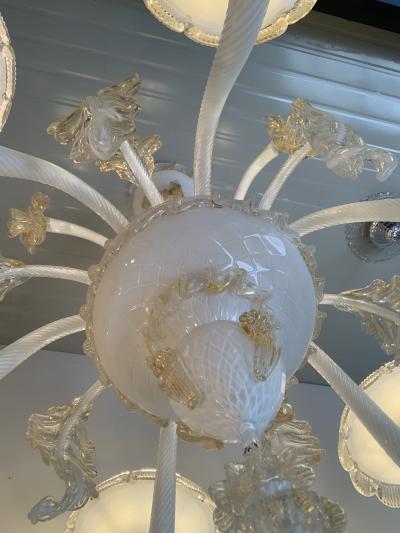  SimoEng Milky and Gold Murano Glass Chandelier With Flowers and Leaves