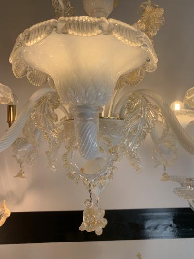  SimoEng Milky and Gold Murano Glass Chandelier With Flowers and Leaves