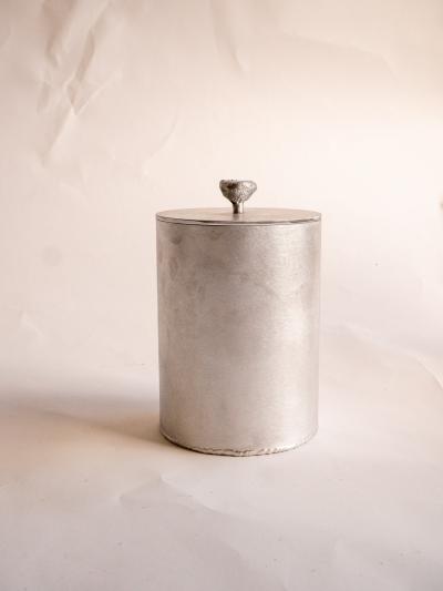  Six Dots Design Contemporary bin