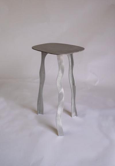  Six Dots Design Stool 02