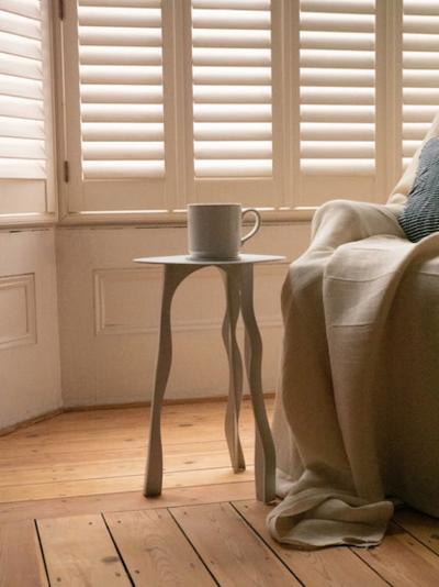  Six Dots Design Stool 02