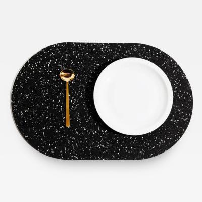  Slash Objects CAPSULE PLACEMATS IN SPECKLED BLACK