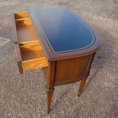  Sligh Furniture French Provencial Writing Desk by Sligh Furniture