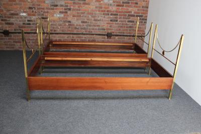  Sormani Pair of Vintage Italian Mahogany and Brass Beds by Carlo de Carli for Sormani