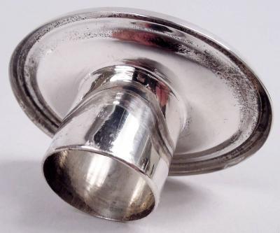  Stieff Pair of Stieff Williamsburg Sterling Silver Colonial Candlesticks