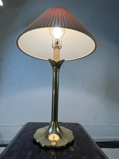  Stiffel Lamp Company EXCEPTIONAL PAIR OF BRASS FLORAL FORM MODERN LAMPS