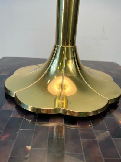  Stiffel Lamp Company EXCEPTIONAL PAIR OF BRASS FLORAL FORM MODERN LAMPS